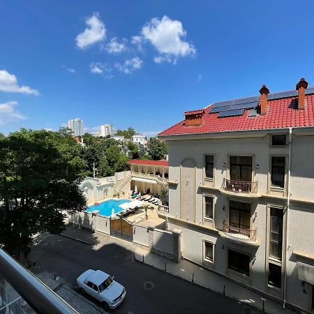 Sealine Apart-Hotel Odessa Buitenkant foto