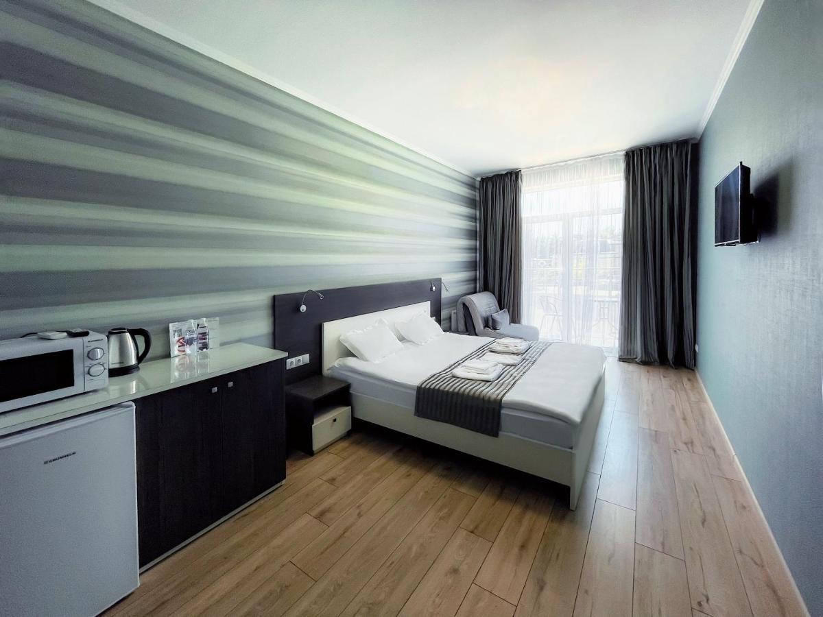 Sealine Apart-Hotel Odessa Buitenkant foto